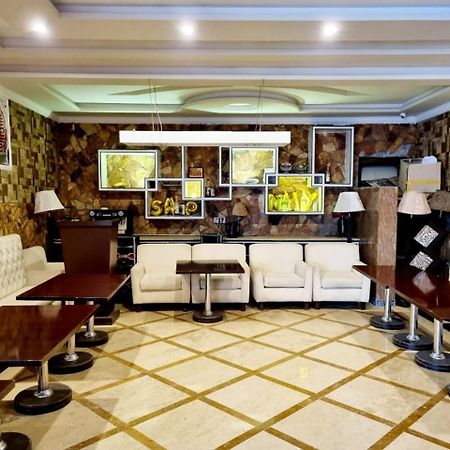 Triple One Hotel Suites Abbottabad Luaran gambar